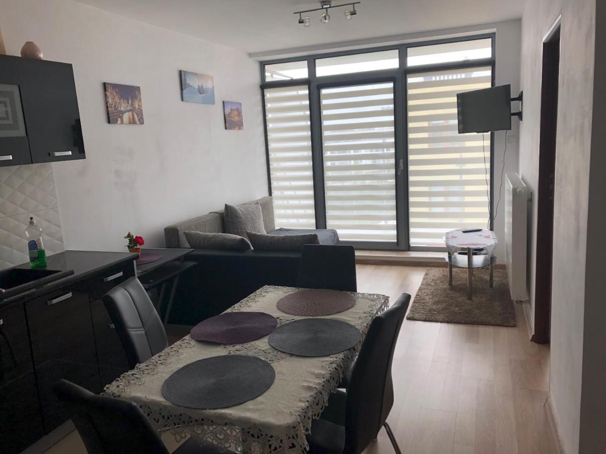 Apartament Nad Baltykiem Kolobrzeg Exterior photo
